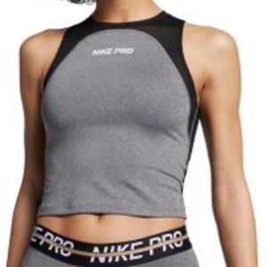 Nike Pro crop top